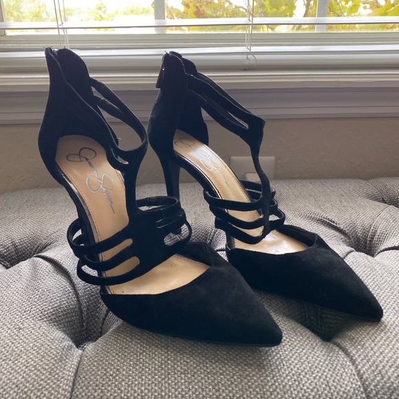 Women’s Heels - Picture 1 of 7